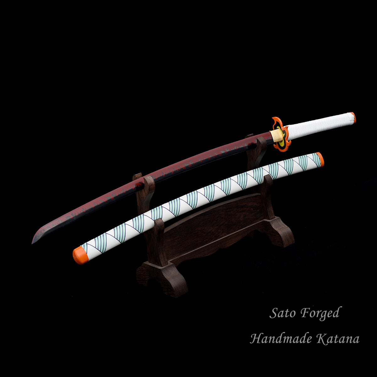 Rengoku Kyoujurou Real Steel Katana: Demon Slayer Cosplay Replica