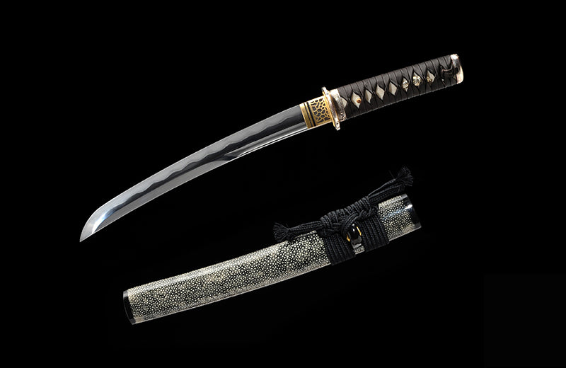 Hand-Forged Short Katana with Damascus Steel & Premium Scabbard