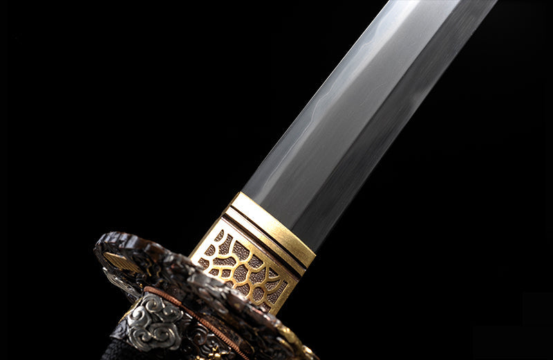 Hand-Forged Medium Wakizashi Katana with Folded Clay-Tempered Steel